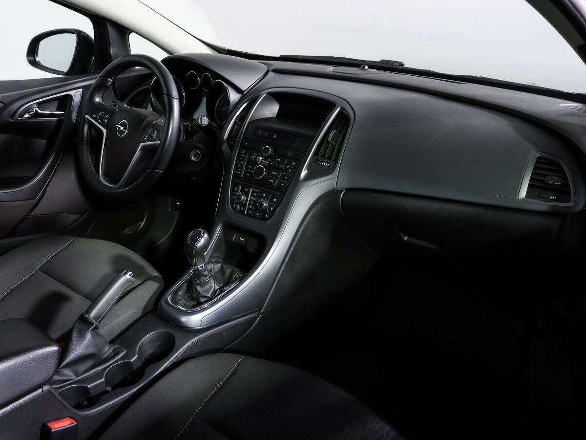 Opel Astra GTC, 2014 - Фото №8