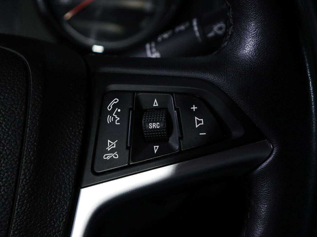 Opel Astra GTC, 2014 - Фото №15