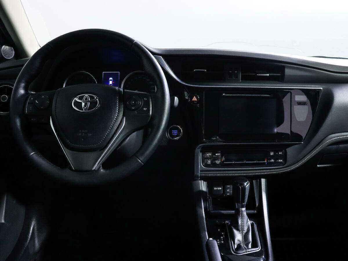 Toyota Corolla, 2018 - Фото №8