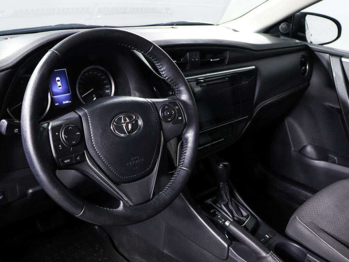 Toyota Corolla, 2018 - Фото №10