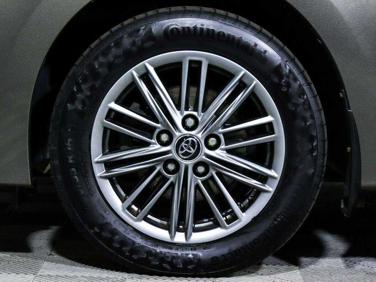 Toyota Corolla, 2018 - Фото №14