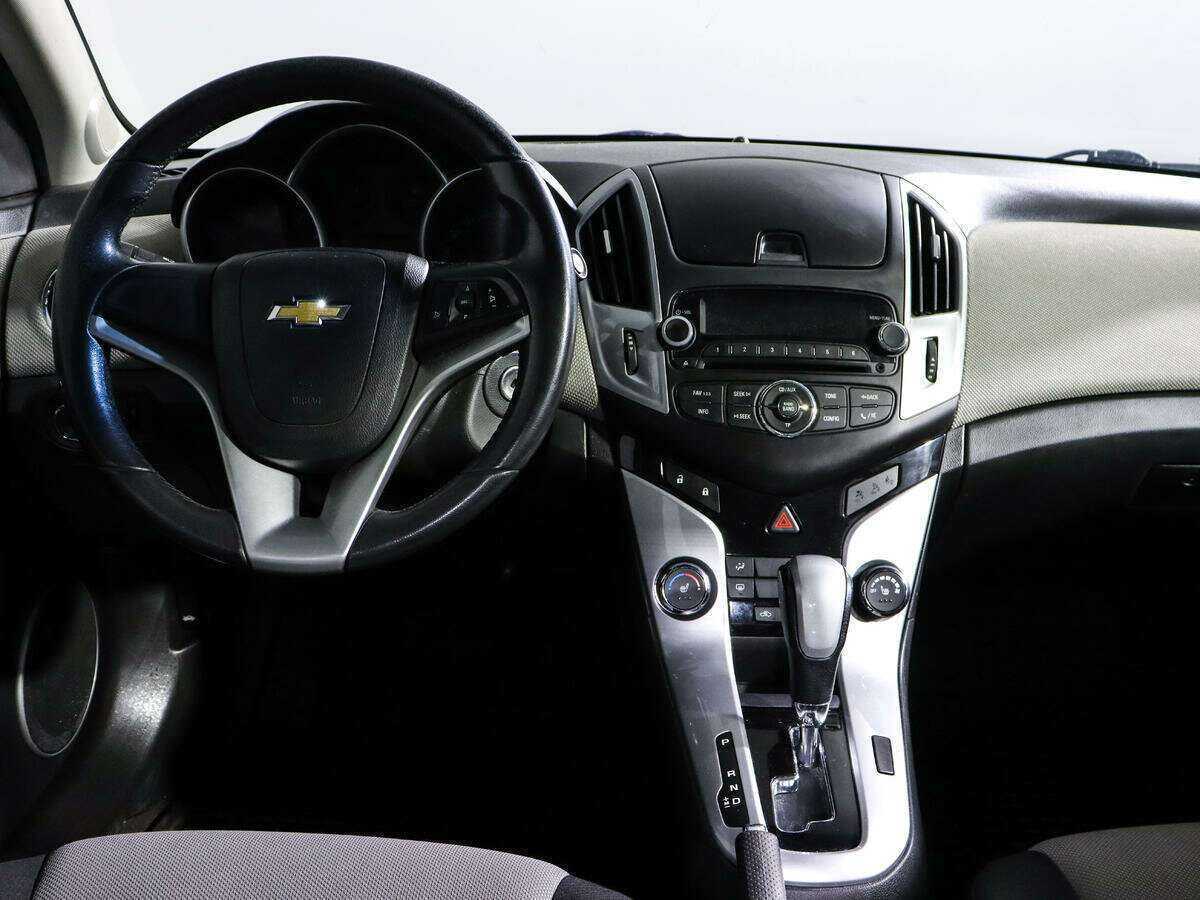 Chevrolet Cruze, 2013 - Фото №8