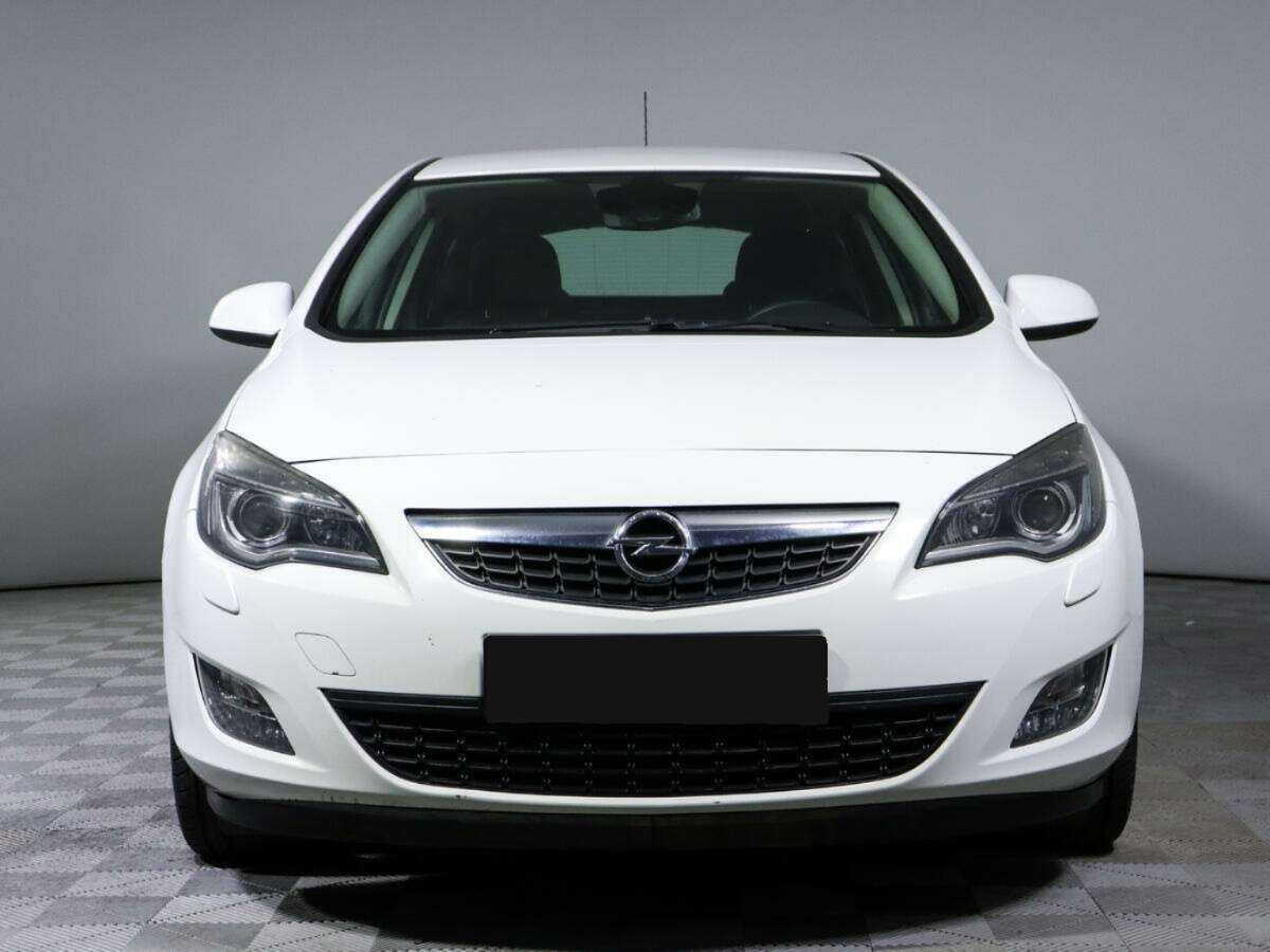 Opel Astra, 2012 - Фото №1