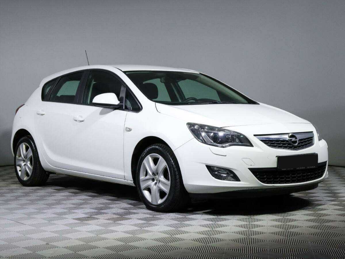 Opel Astra, 2012 - Фото №2