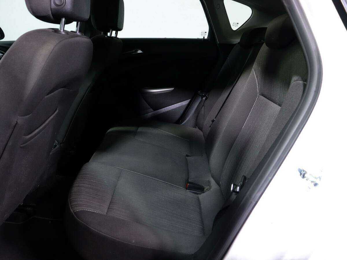 Opel Astra, 2012 - Фото №7