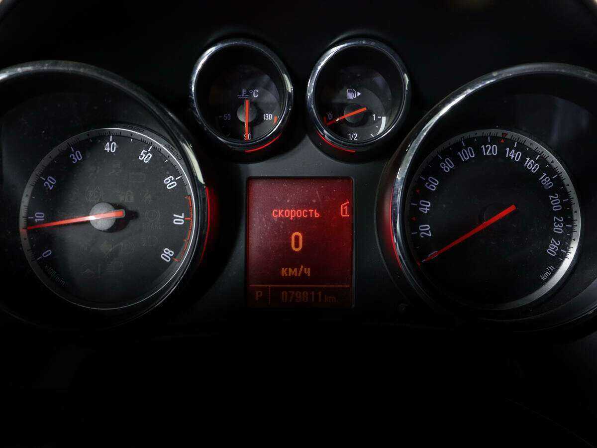 Opel Astra, 2012 - Фото №8