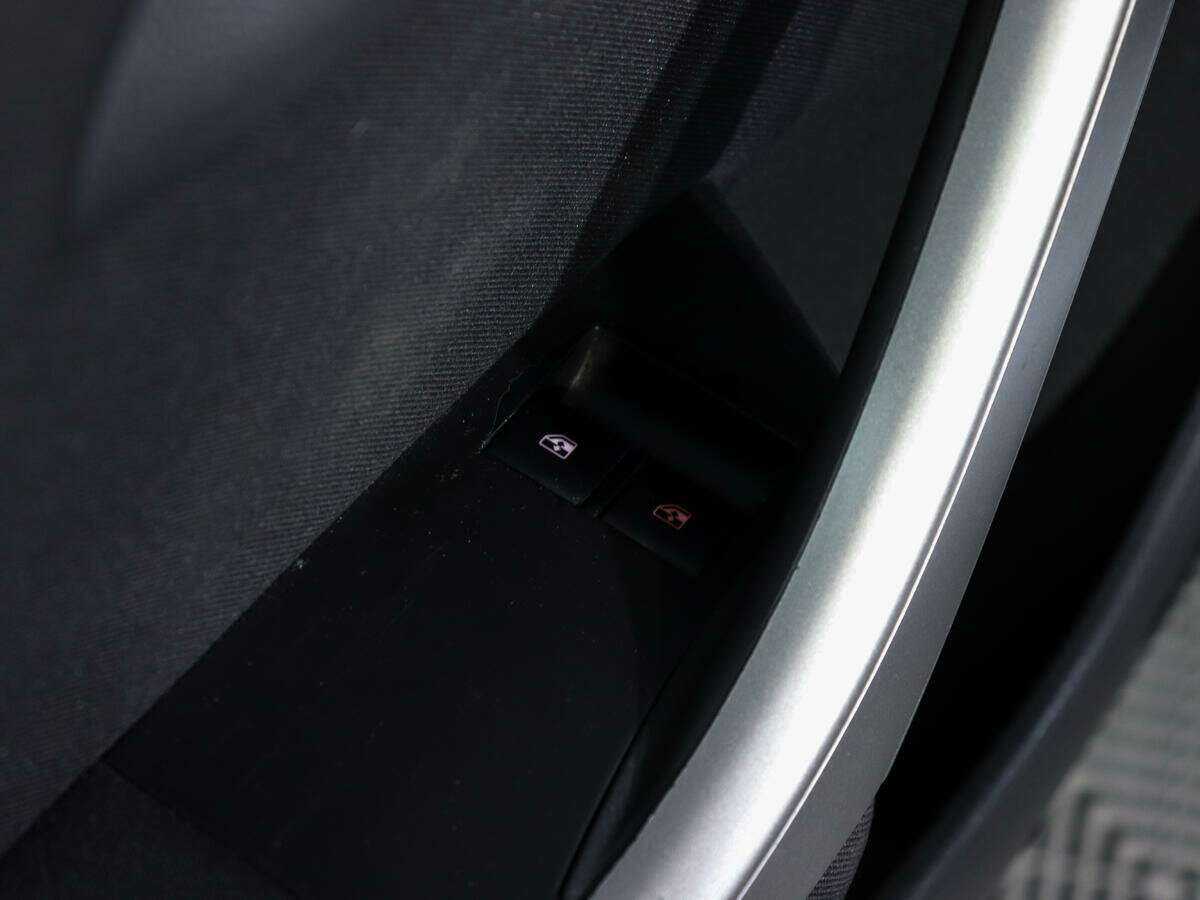 Opel Astra, 2012 - Фото №12