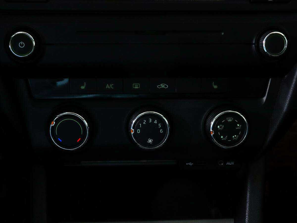 Skoda Octavia, 2013 - Фото №12