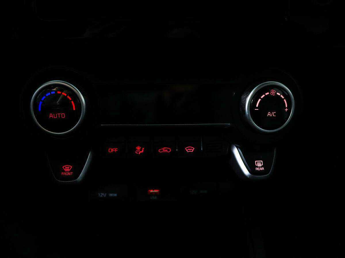 Kia Rio X, 2020 - Фото №16