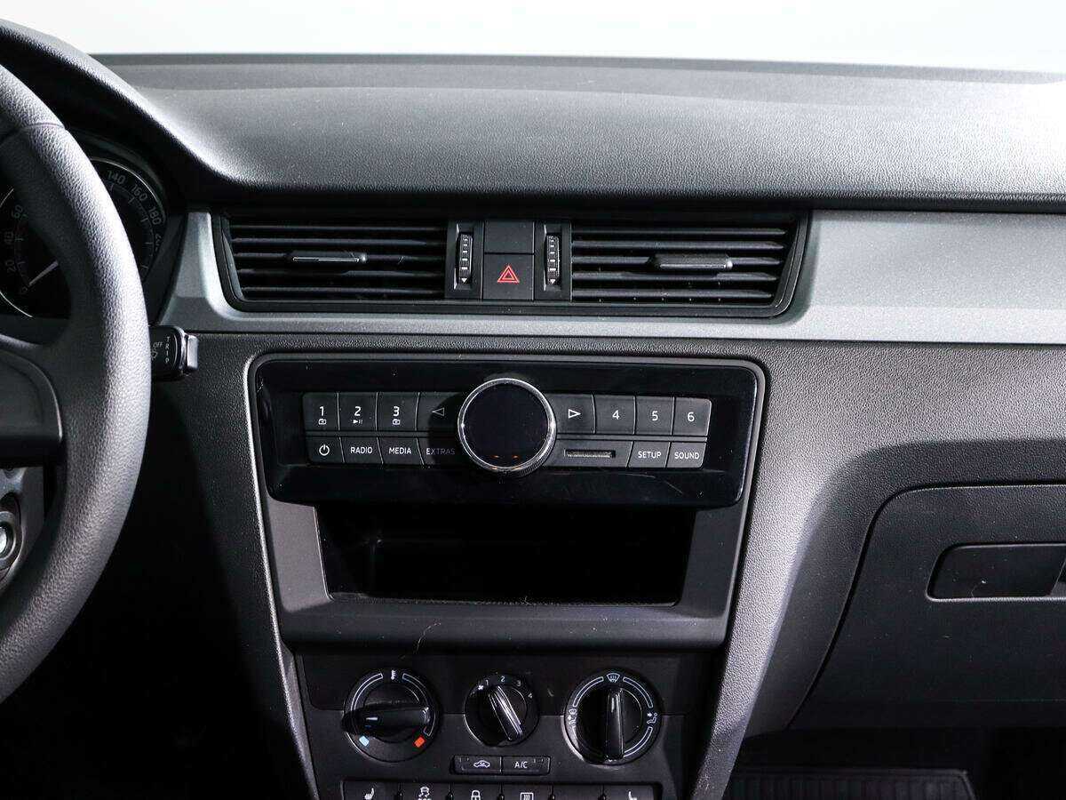 Skoda Rapid, 2018 - Фото №11