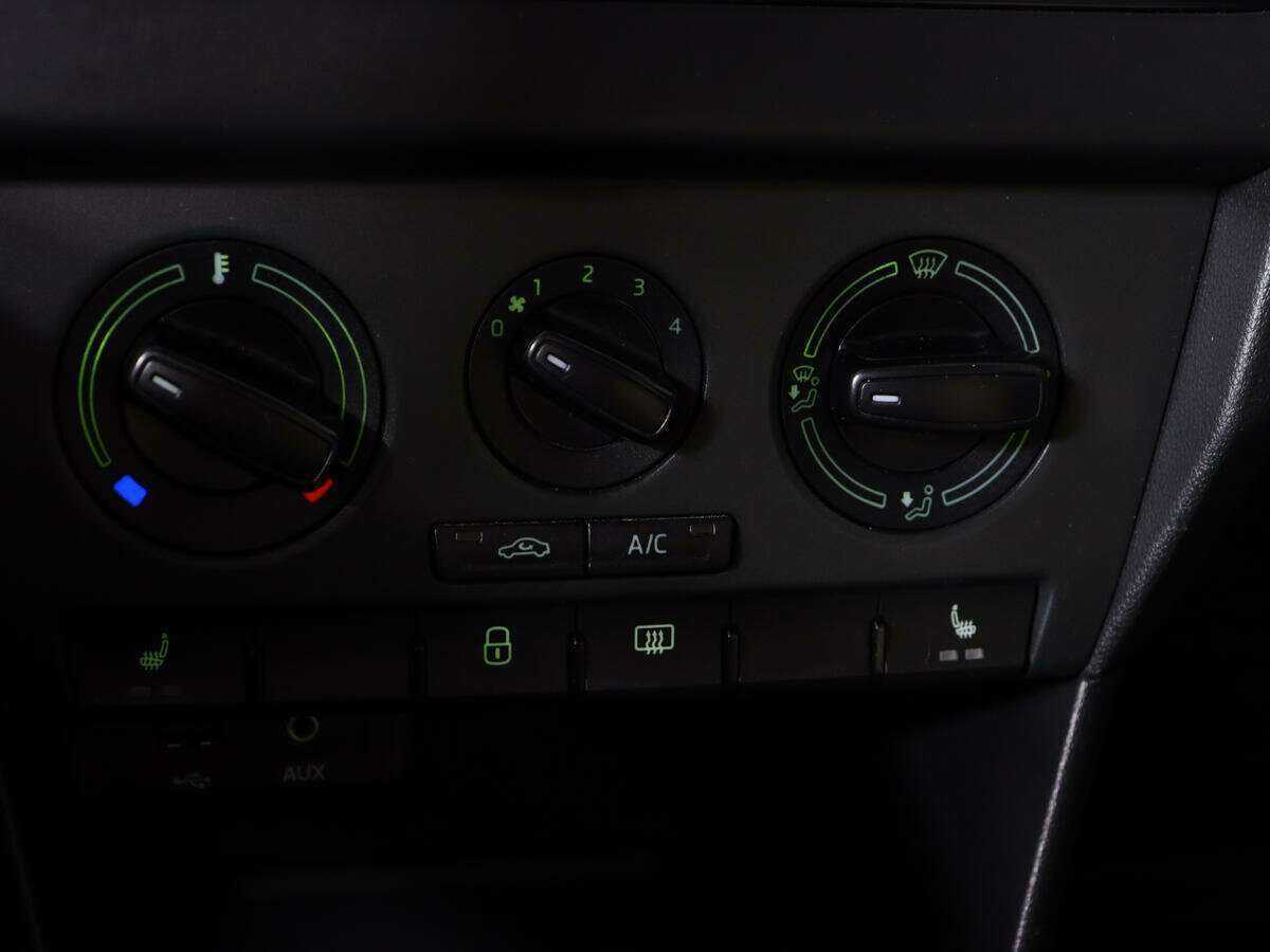 Skoda Rapid, 2016 - Фото №12