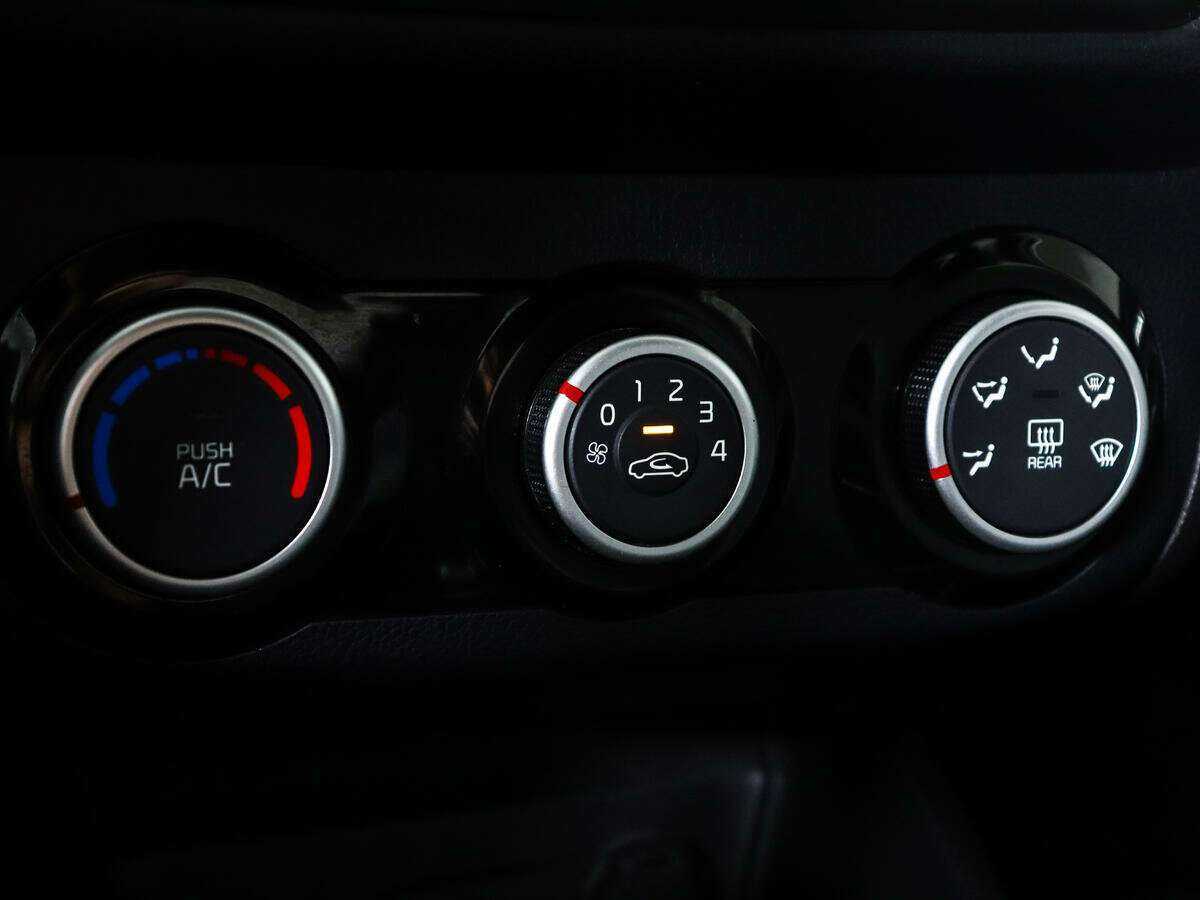 Kia Rio, 2017 - Фото №15