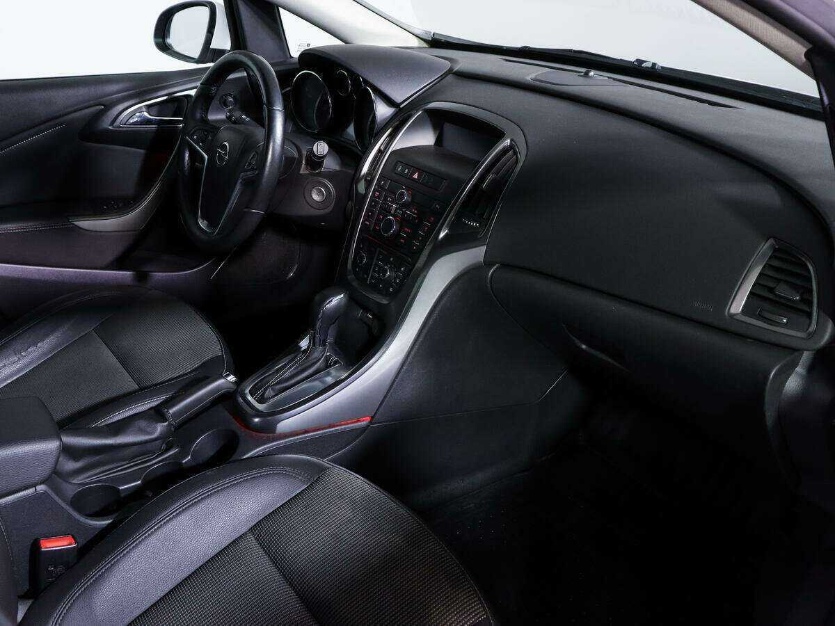 Opel Astra, 2012 - Фото №8