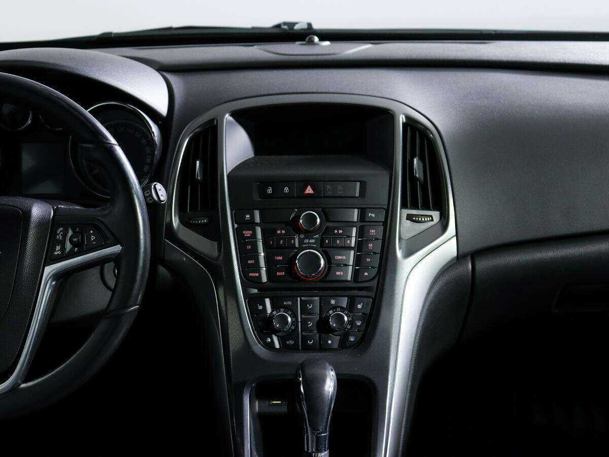 Opel Astra, 2012 - Фото №12