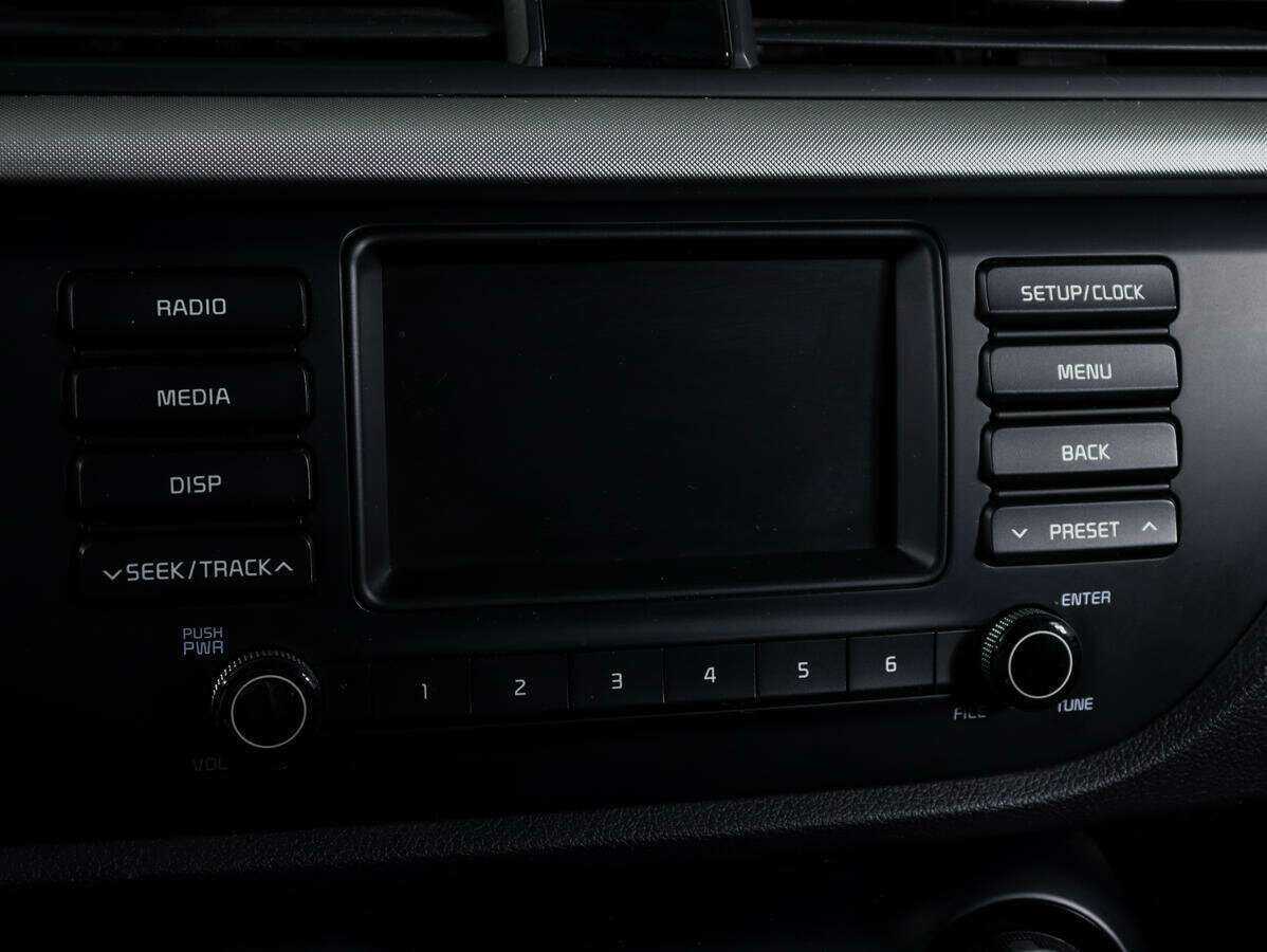 Kia Rio X-Line, 2018 - Фото №19