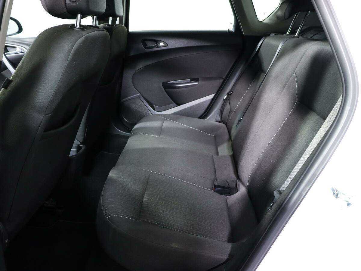 Opel Astra, 2012 - Фото №8