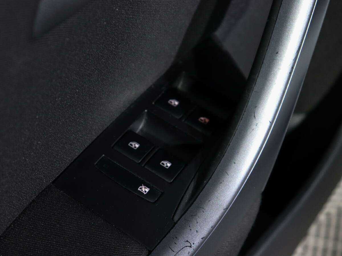 Opel Astra, 2012 - Фото №13