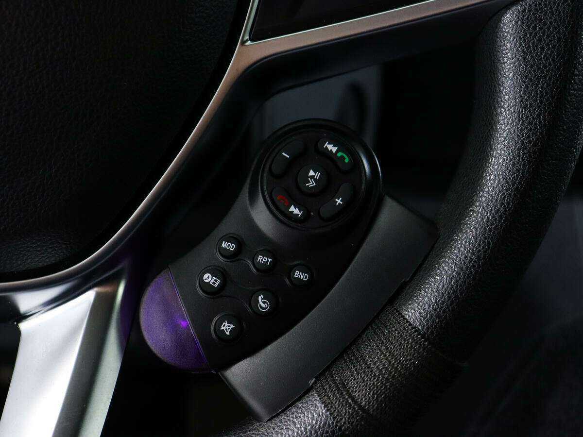 Renault Logan, 2020 - Фото №15