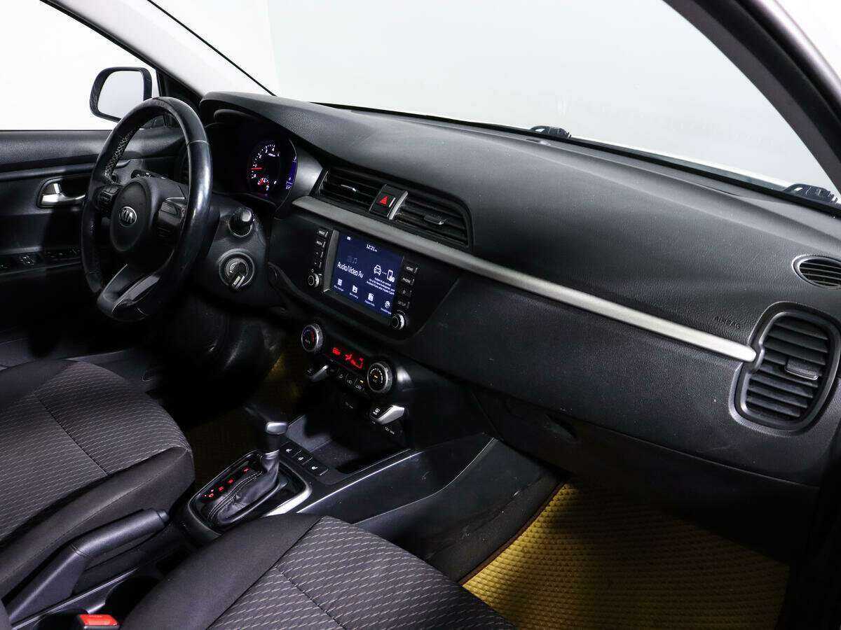 Kia Rio X-Line, 2018 - Фото №7