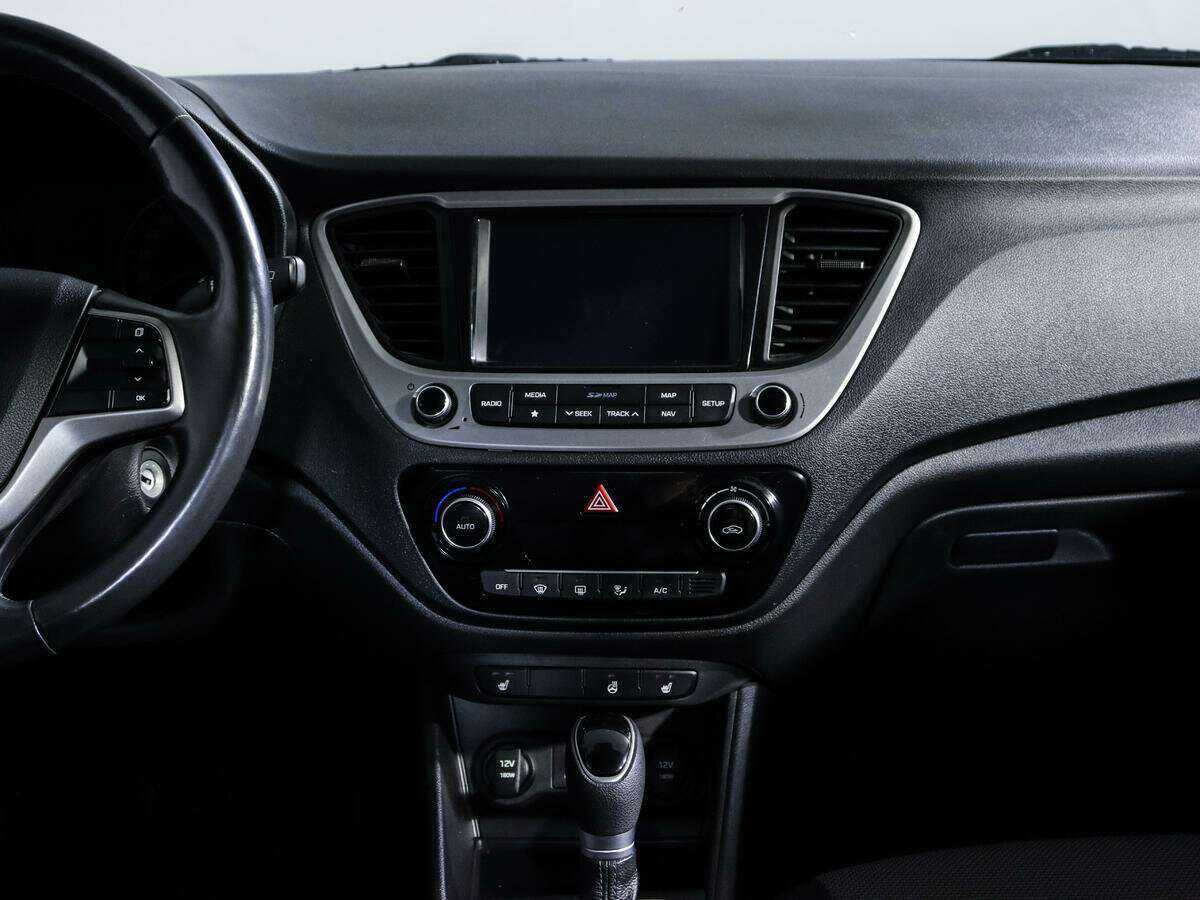 Hyundai Solaris, 2018 - Фото №10