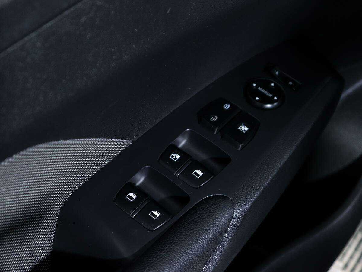 Hyundai Solaris, 2018 - Фото №13