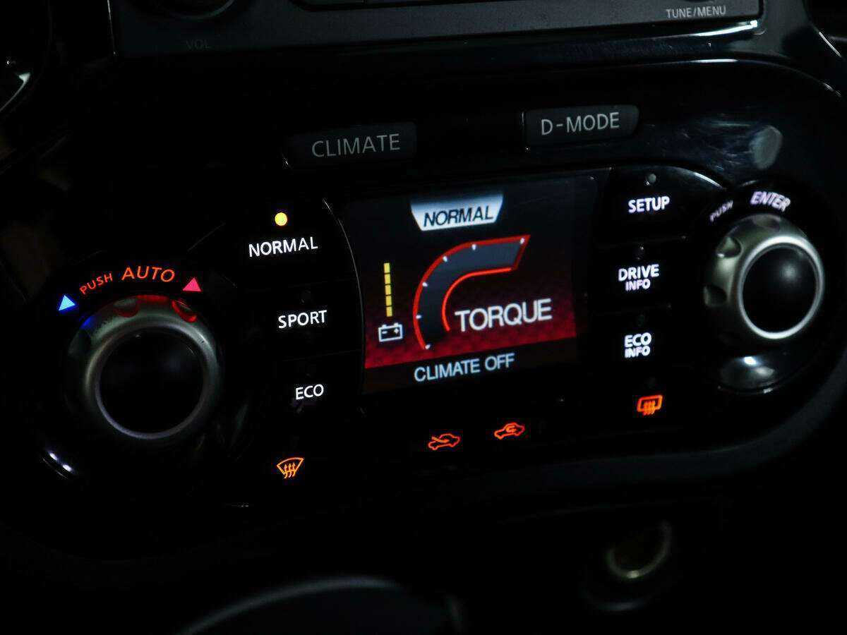 Nissan Juke, 2012 - Фото №17