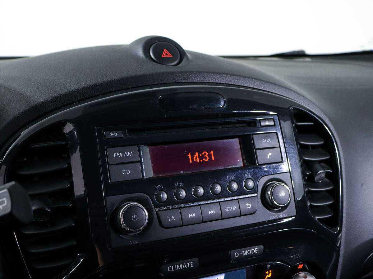 Nissan Juke, 2012 - Фото №18