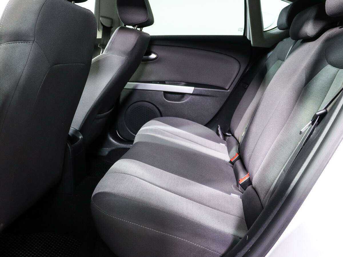 SEAT Leon, 2012 - Фото №7