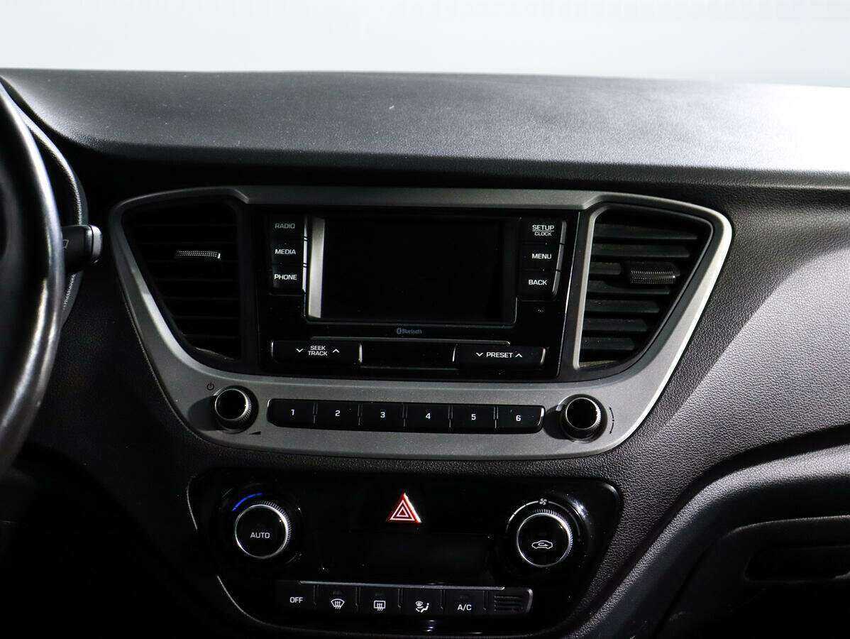 Hyundai Solaris, 2017 - Фото №10