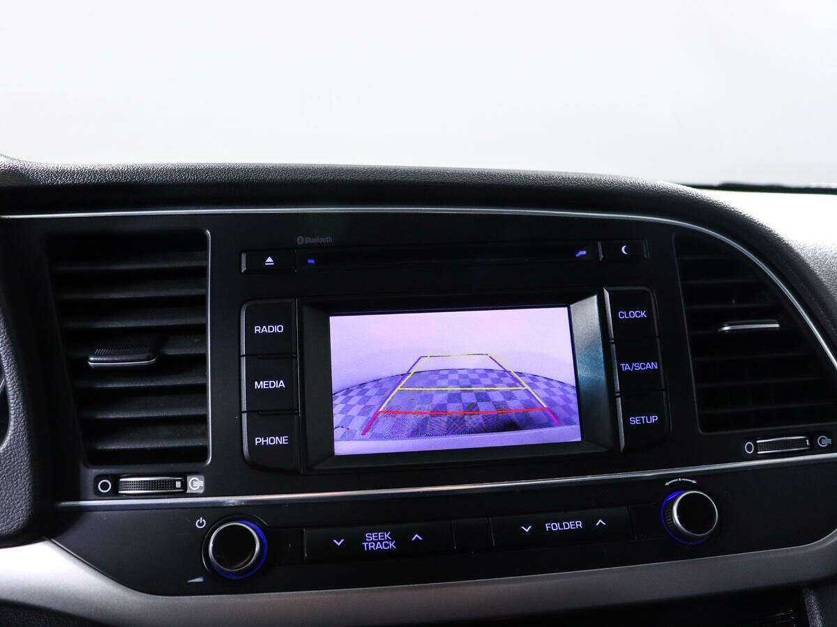 Hyundai Elantra, 2018 - Фото №12