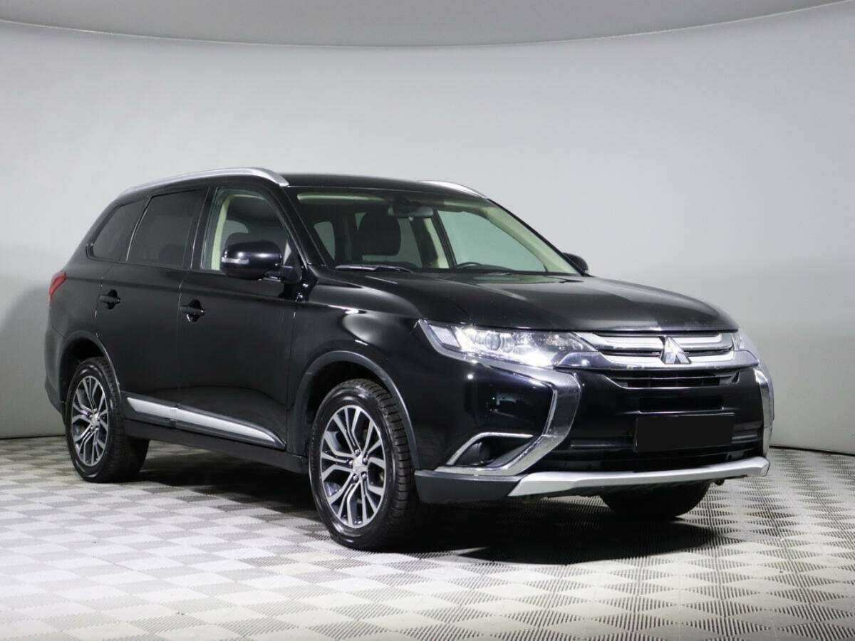 Mitsubishi Outlander, 2018 - Фото №2