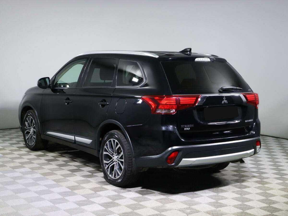 Mitsubishi Outlander, 2018 - Фото №6