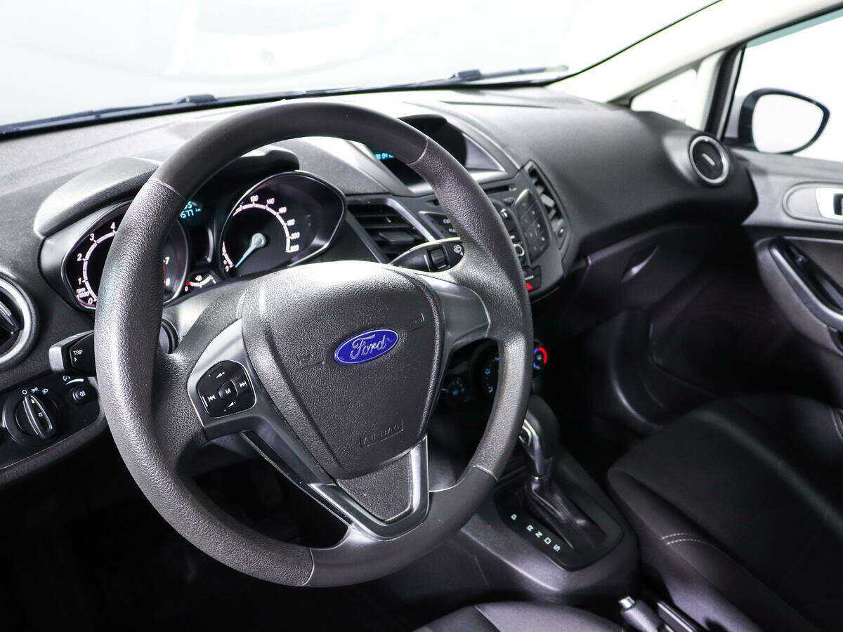 Ford Fiesta, 2017 - Фото №13