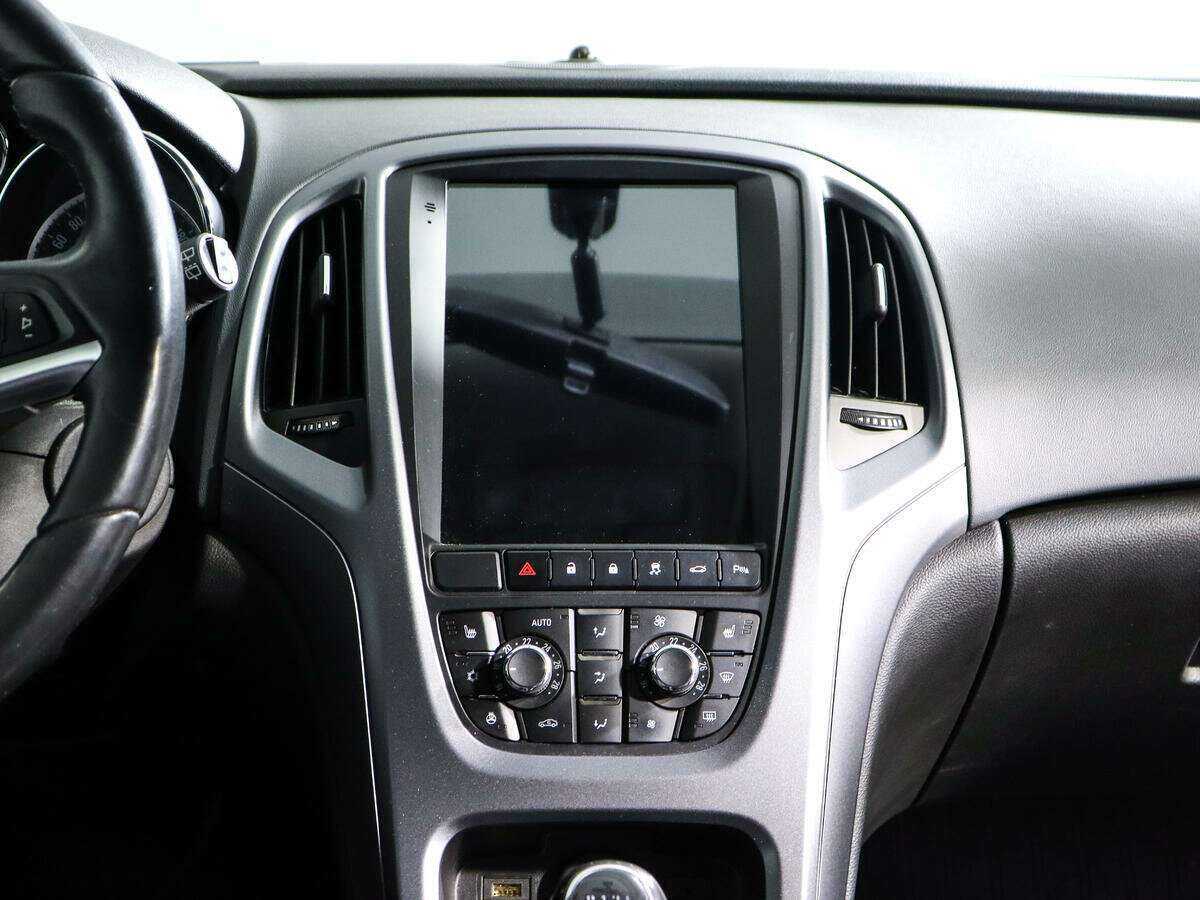 Opel Astra GTC, 2013 - Фото №12