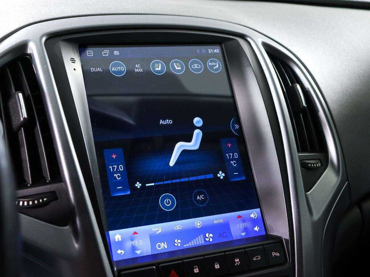 Opel Astra GTC, 2013 - Фото №17