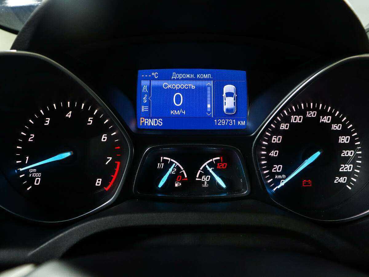 Ford Kuga, 2015 - Фото №9