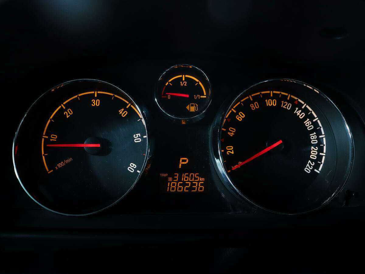 Opel Antara, 2014 - Фото №8