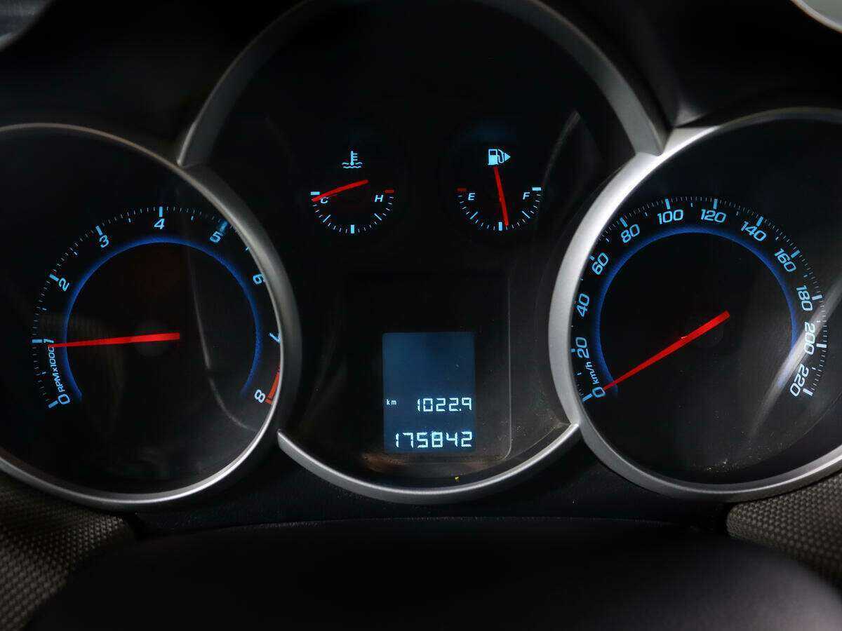 Chevrolet Cruze, 2012 - Фото №8