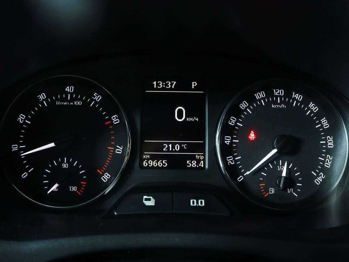 Skoda Fabia, 2012 - Фото №10