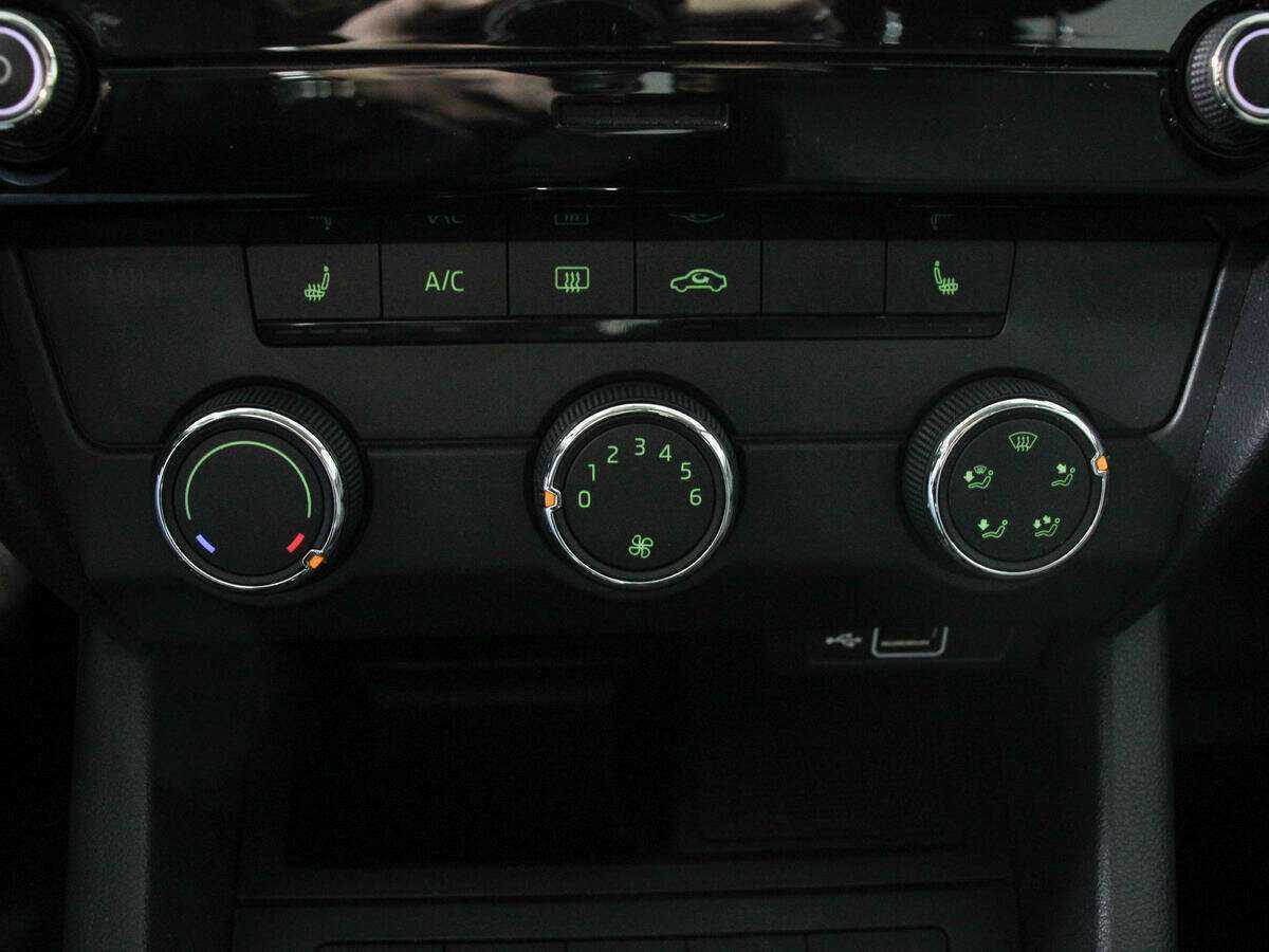 Skoda Octavia, 2018 - Фото №13