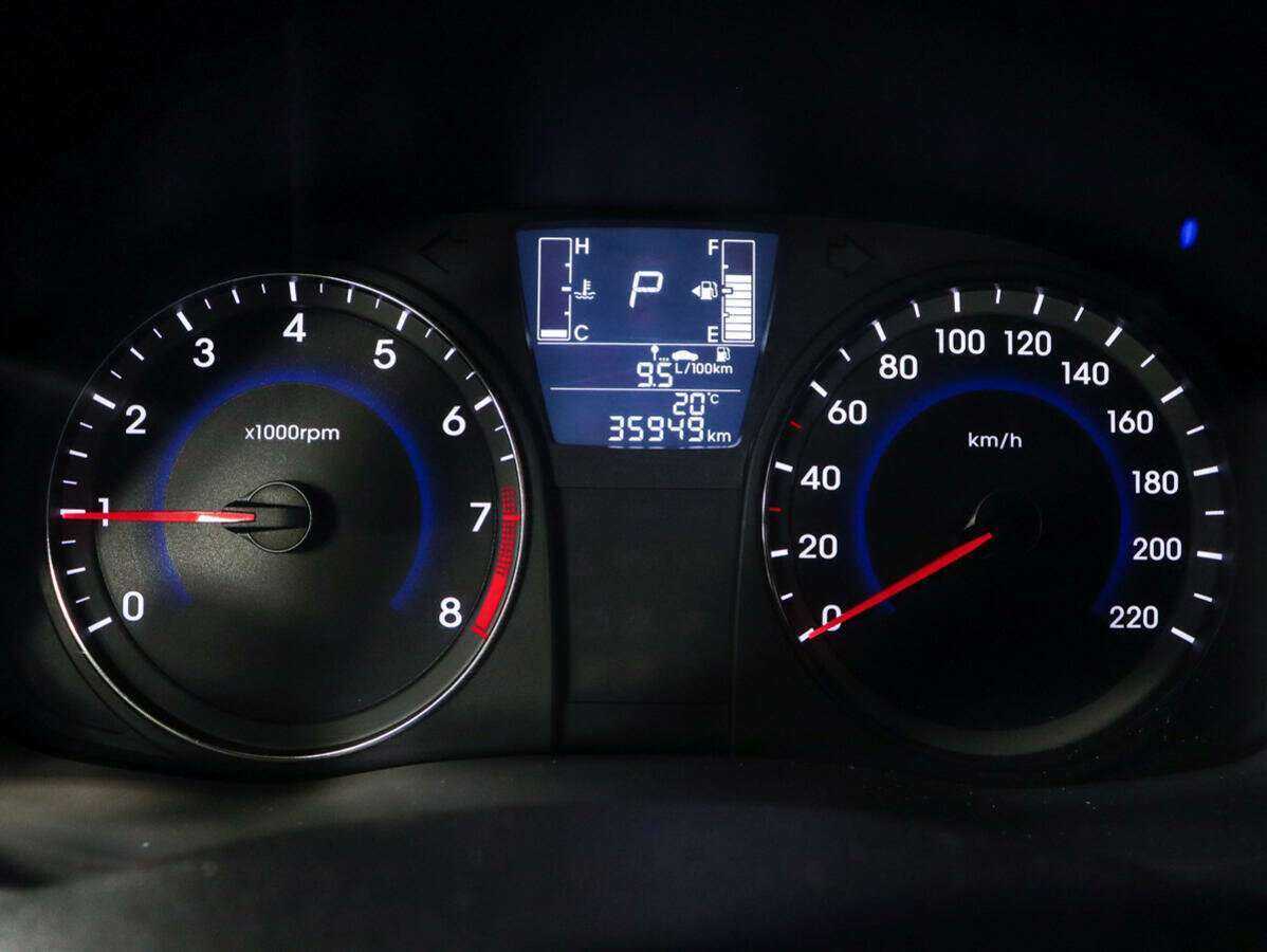 Hyundai Solaris, 2016 - Фото №8