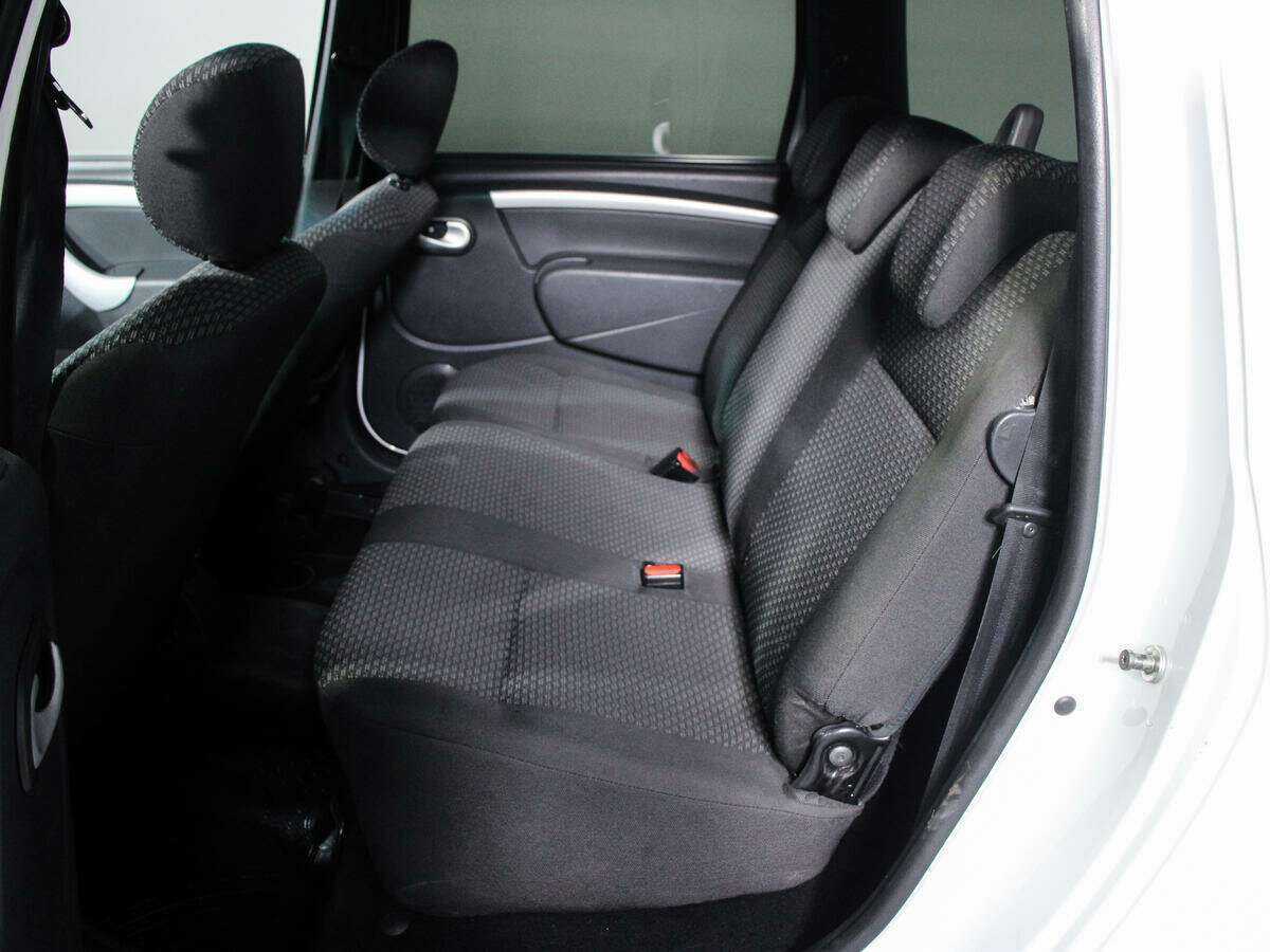 Lada (ВАЗ) Largus, 2017 - Фото №9