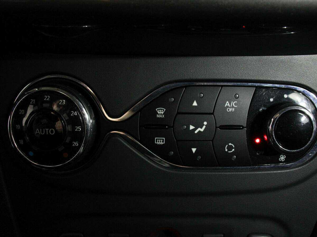 Renault Sandero, 2015 - Фото №14