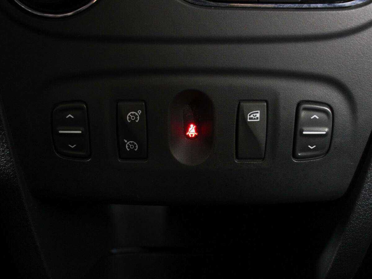 Renault Sandero, 2015 - Фото №15