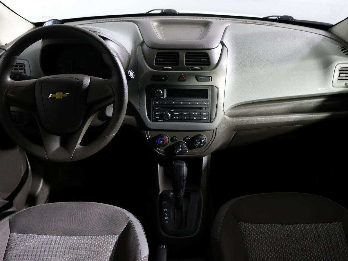 Chevrolet Cobalt, 2020 - Фото №10