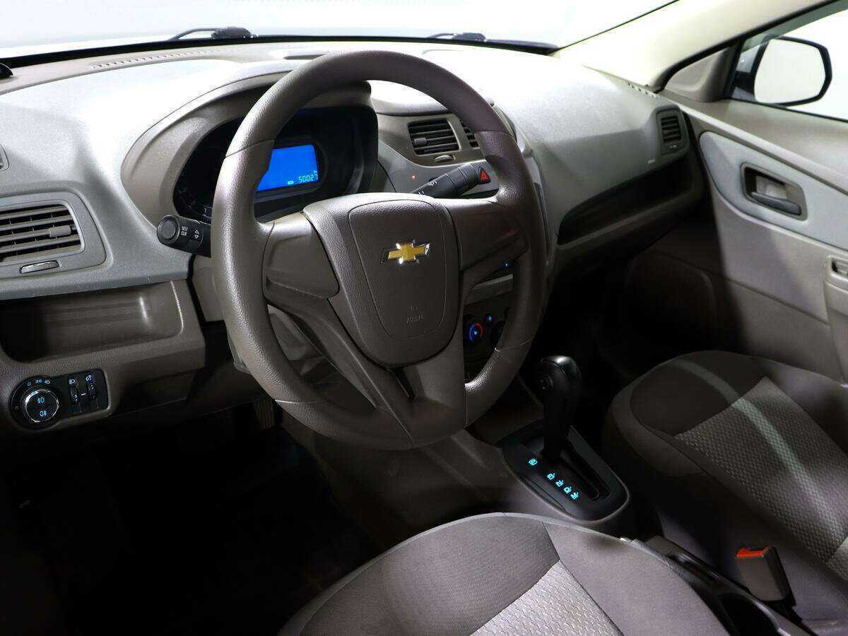 Chevrolet Cobalt, 2020 - Фото №12