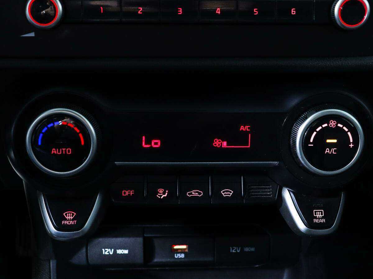 Kia Rio, 2020 - Фото №12