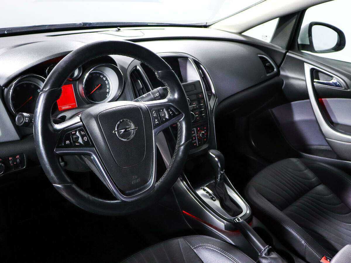 Opel Astra, 2014 - Фото №10