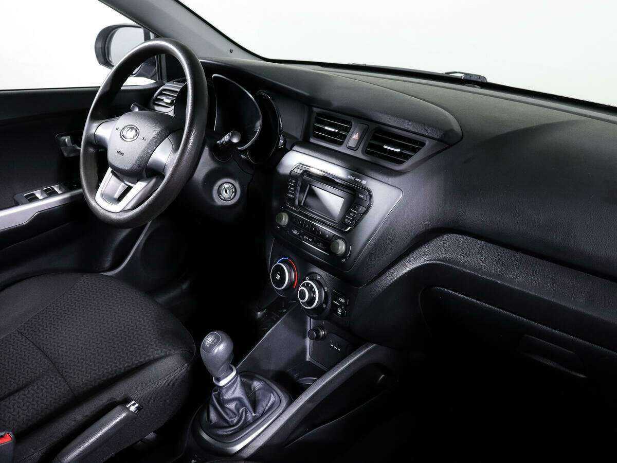 Kia Rio 5-speed, 2013 - Фото №7