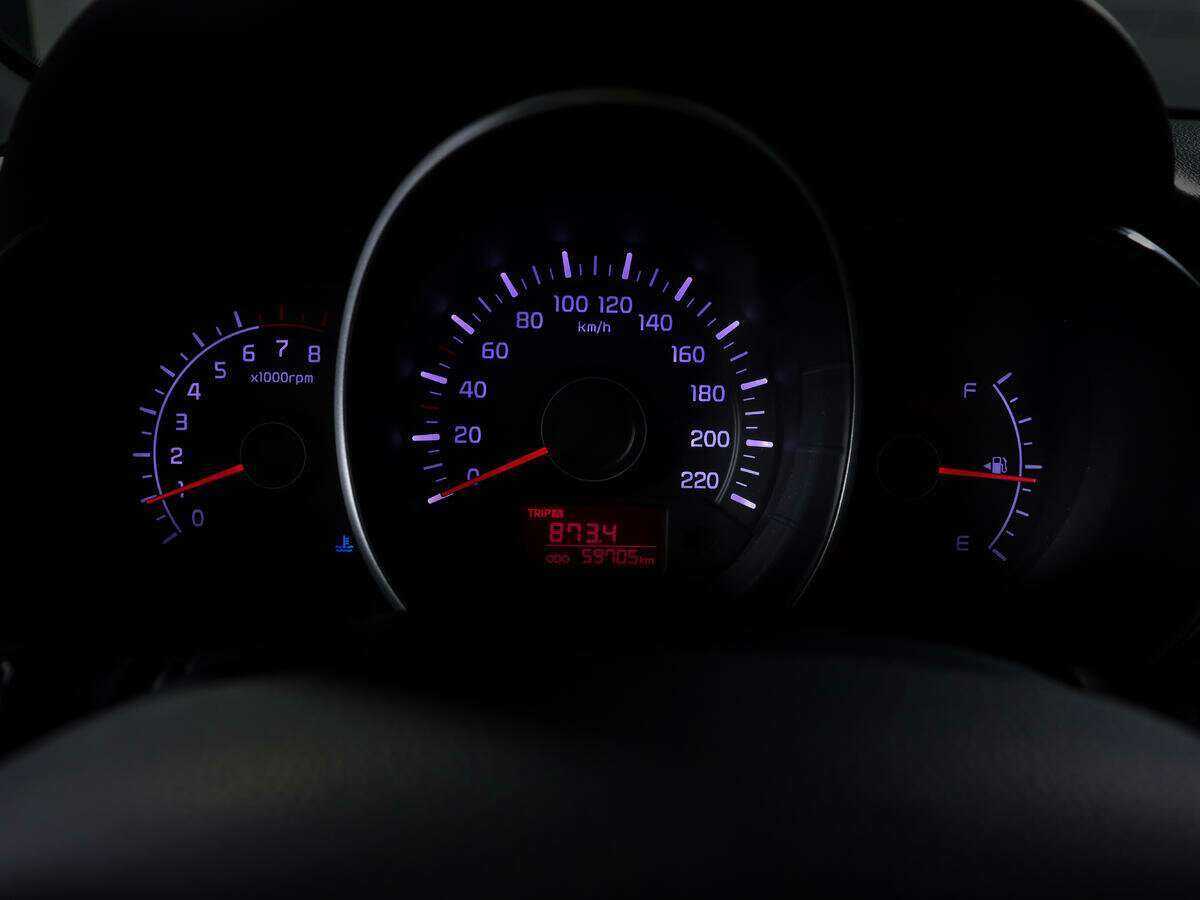 Kia Rio 5-speed, 2013 - Фото №9
